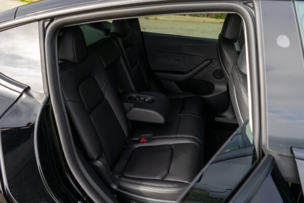 Tesla Model Y - 7 Seater - Image 9