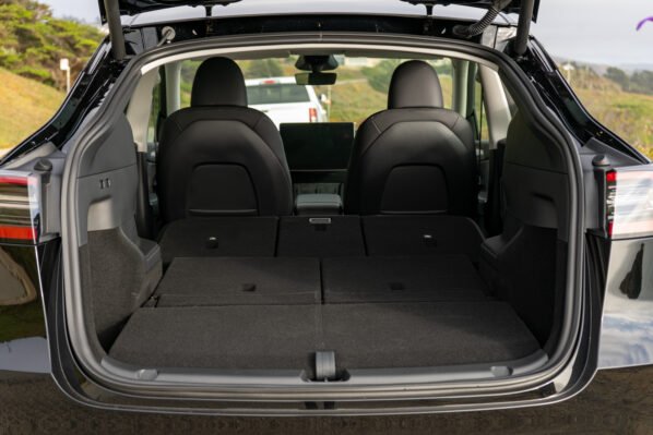 Tesla Model Y - 7 Seater - Image 13