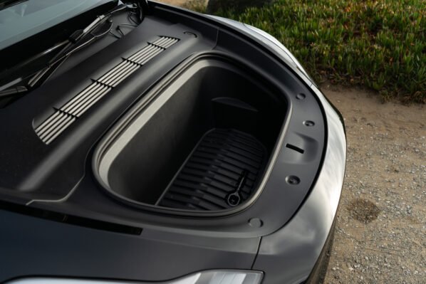 Tesla Model Y - 7 Seater - Image 7