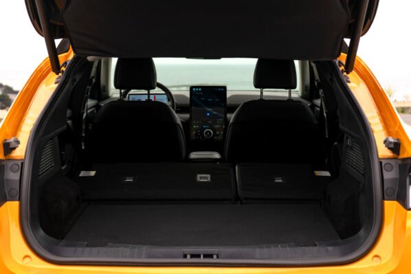 Mustang Mach-E, Cyber Orange - Image 15