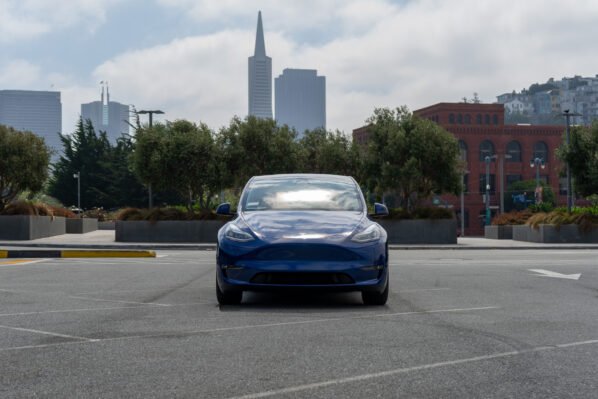 Tesla Model Y - Performance - Image 2