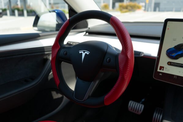 Tesla Model Y - Performance - Image 14