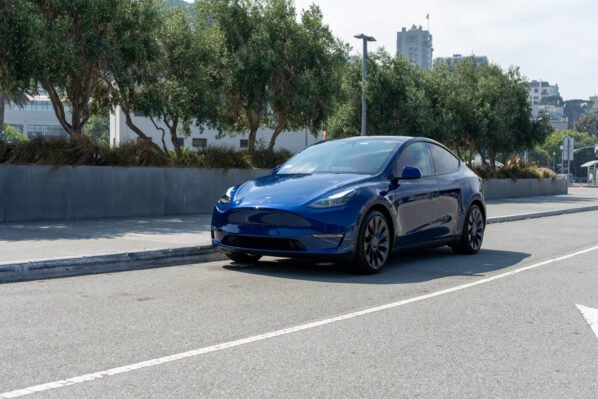 Tesla Model Y - Performance